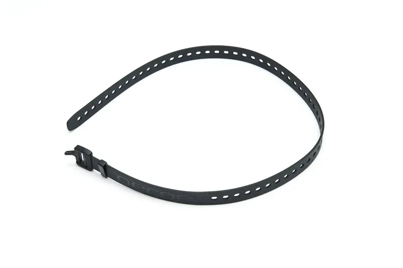 Aeroe StretchLock 30-inch Strap in Black-2