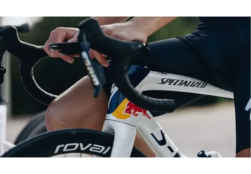 S-Works Tarmac SL8 Team Frameset: Red Bull - BORA - Hansgrohe Red Bull Bora White-5