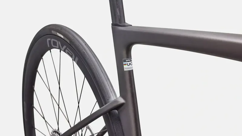 Specialized Tarmac SL9 Expert SRAM Force AXS Road Bike in Smoke/Silver-11