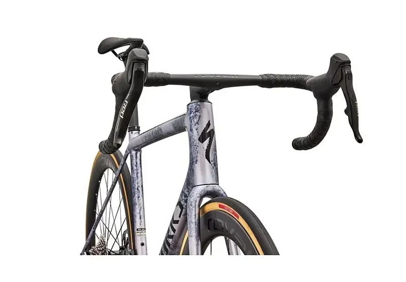 Specialized S-Works Aethos 2 SRAM RED AXS Racing Bike in Amethyst Frost-4