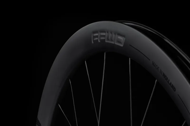 Fast Forward FFWD Raw 44mm Carbon Wheelset-4
