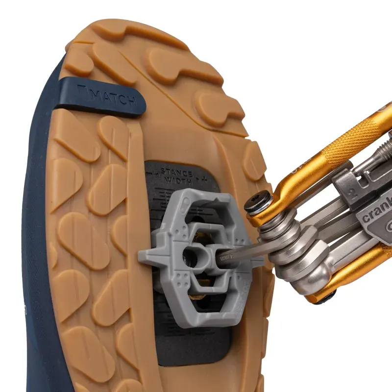 Crankbrothers Cleat Tool in Gray-3