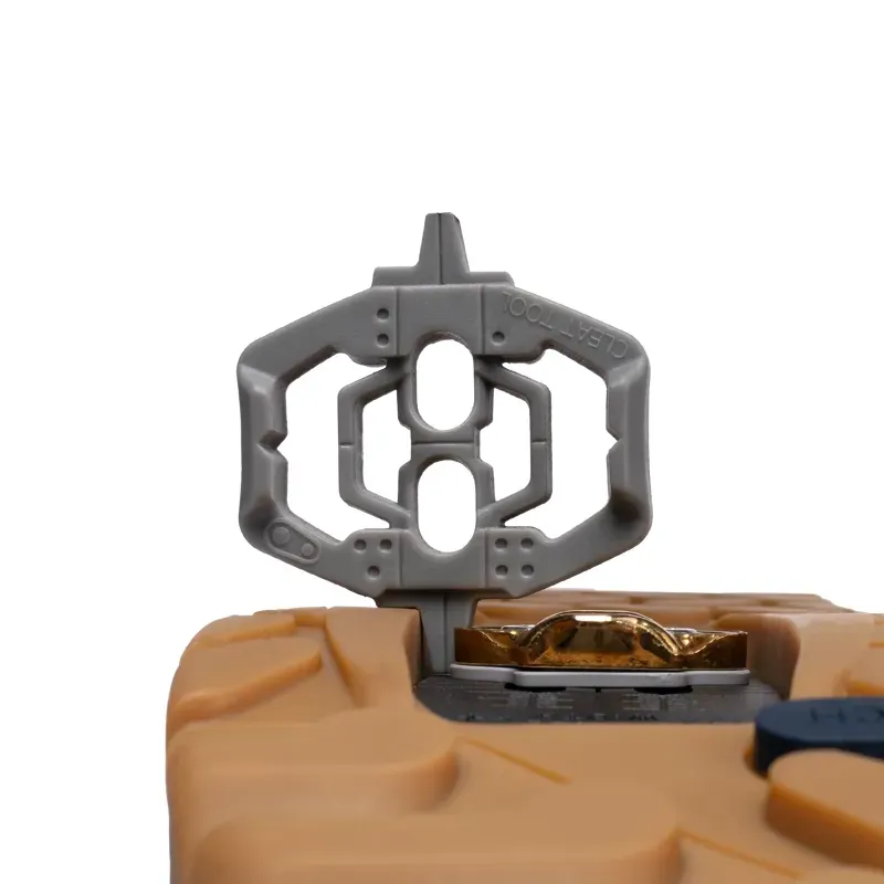 Crankbrothers Cleat Tool in Gray-4