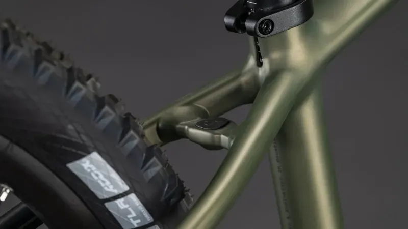 Cube Acid 240 Hybrid Rookie SLX 400x E-Kids Bike in Reed Green/Matrix-5