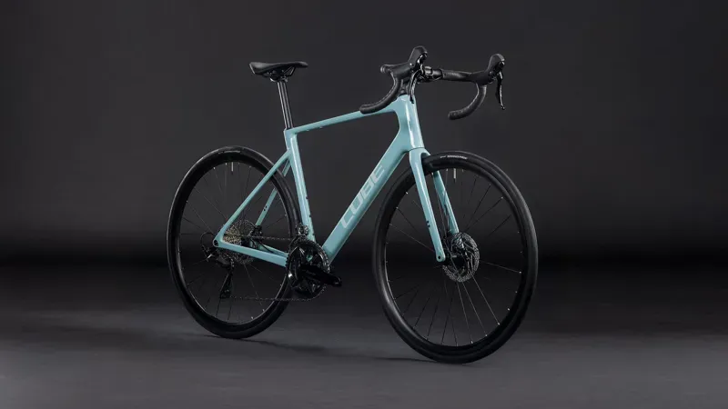 Cube Attain C:62 Race Road Bike In Skylight Blue/Cyan-1