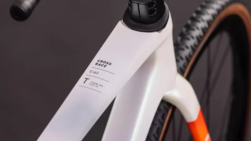 Cube Cross Race C:62 SLX Road Bike In Teamline-2