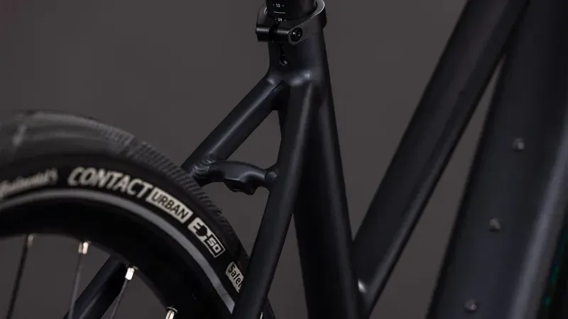 Cube Editor Hybrid Pro 400x Trapeze E-Hybrid Bike in Coal/Prism-3