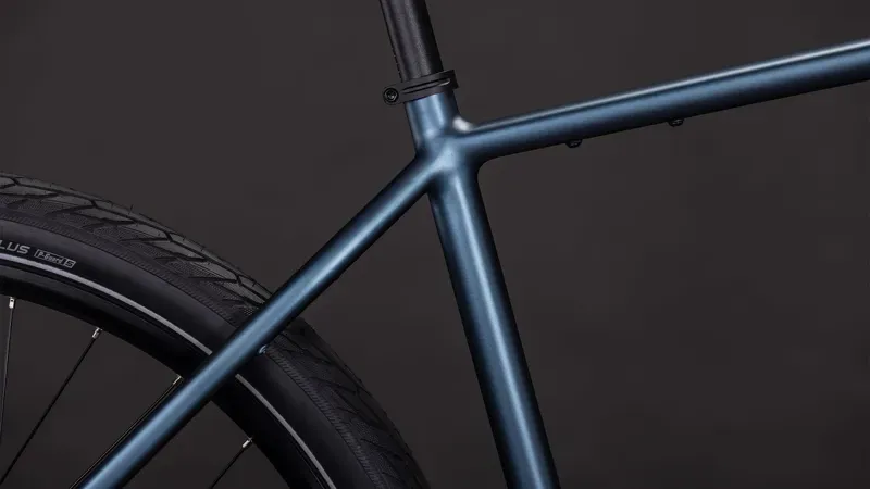 Cube Editor Pro Hybrid Bike in Mineral Blue/Chrome-4