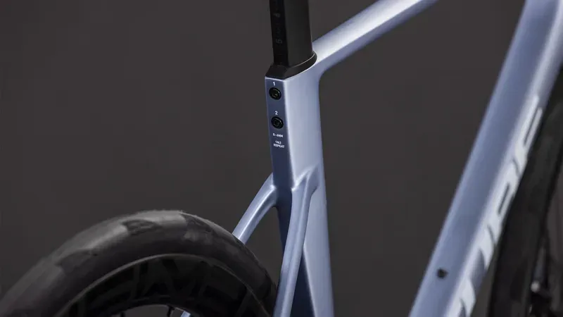 Cube Litening Air C:68X Pro Road Bike in Skyscraper/White-4