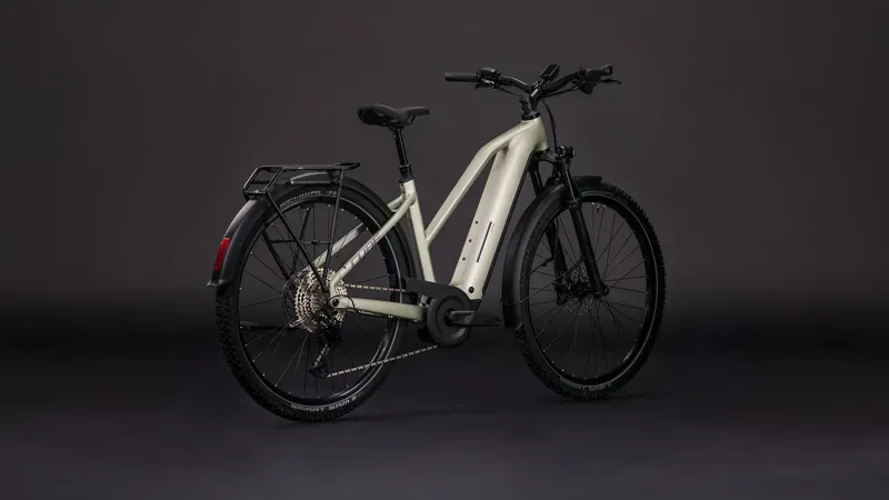 Cube Nuride Hybrid Exc 800 E-Hybrid Bike In Lemon Grass/Reflex-3