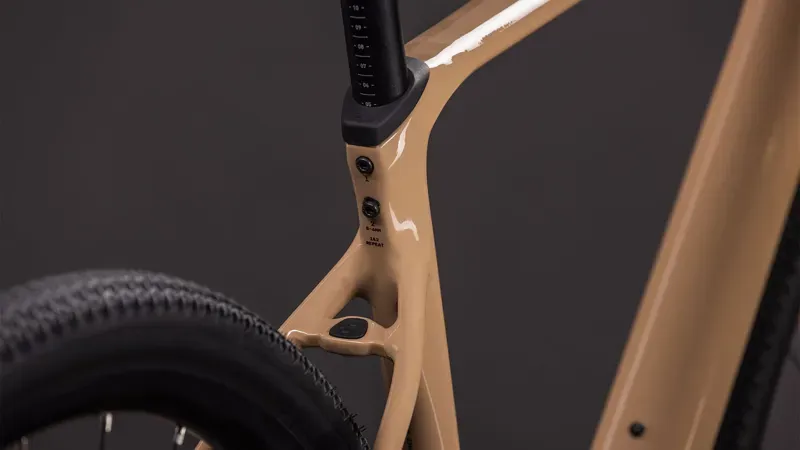 Cube Nuroad Race Gravel Bike in Cappuccino/Black-1