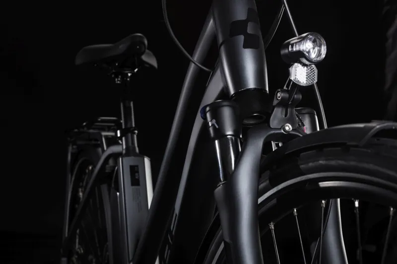 Cube Town Sport Hybrid Pro 400 Pedal Assist 2019 Iridium/Black-2