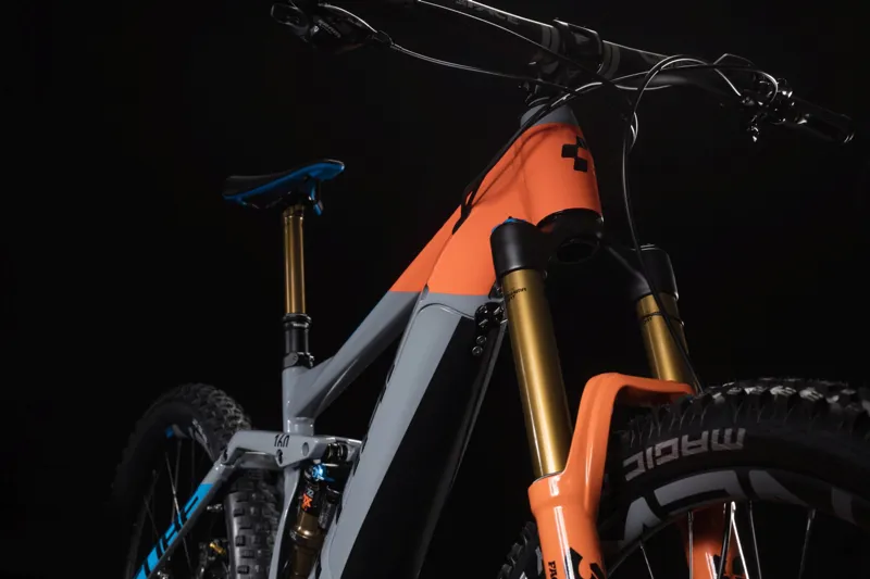 Cube Stereo Hybrid 160 Action Team 500 Kiox 2019 Grey-4