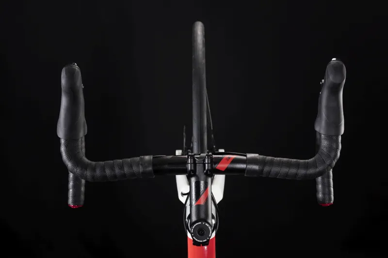 2019 Cube Attain Pro Disc Alloy White/Black/Red-1