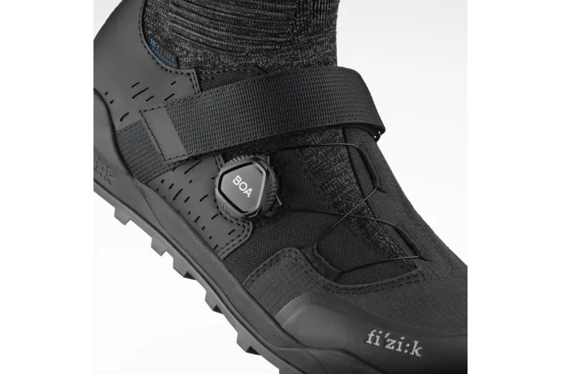 Fizik X2 Clima Waterproof SPD Compatible MTB Boot in Black-2