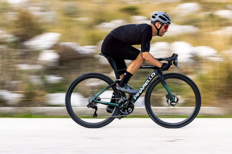 Pinarello F7 Disc Road Bike Shimano Ultegra di2 in Fastest Blue -10