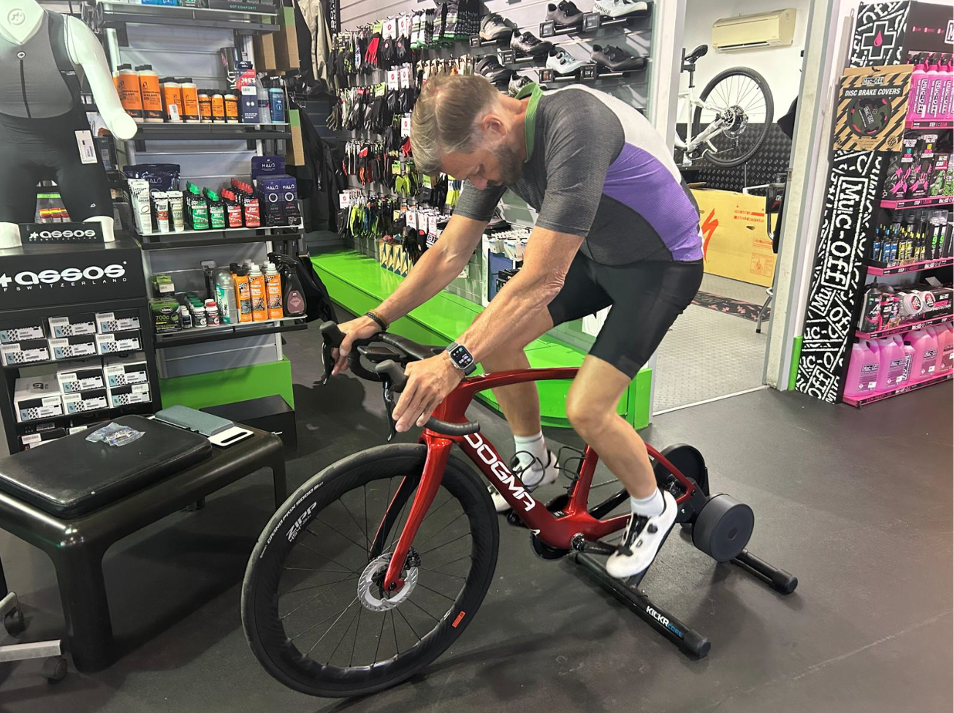 premium bike delivery at pedal heaven fleet UK