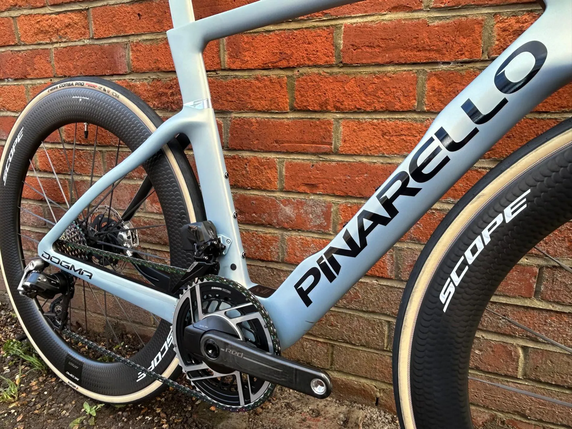 Pinarello Dogma F  Luxter Venice 2