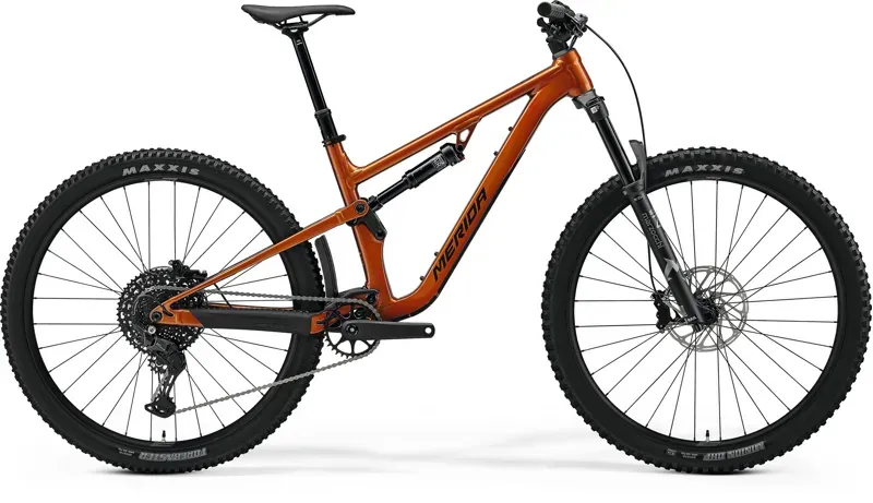 Merida One-Forty 400 Full Suspension in Wild Honey Golden Black