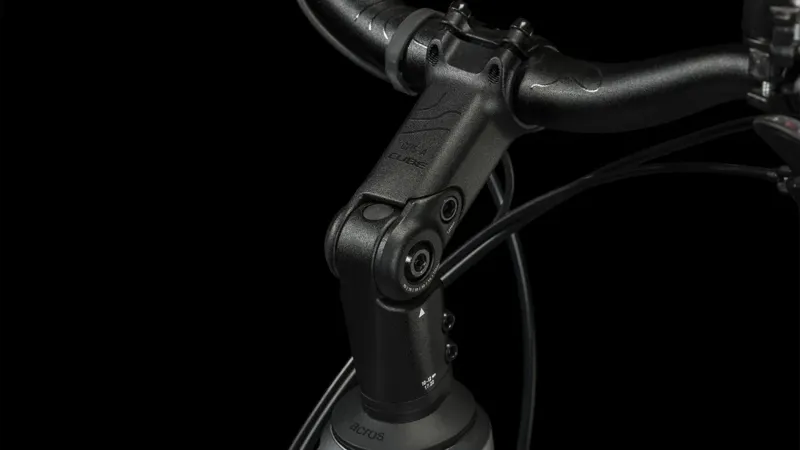 Cube Touring Hybrid EXC 625 eBike in Grey and Metal-4