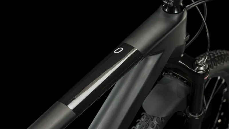 Cube Reaction C:62 One Hardtail MTB In Carbon and White-1