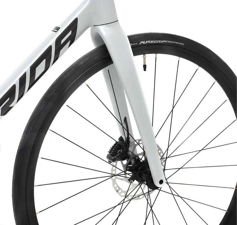 Merida Scultura 6000 Di2 Carbon Road Bike in White and Grey-4