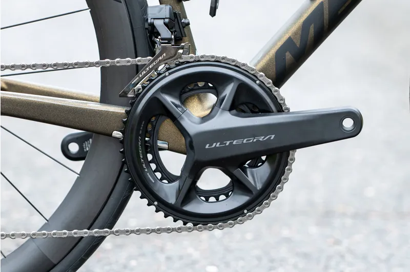 2024 Merida Scultura 9000 Carbon Performance Road Bike Gold -3