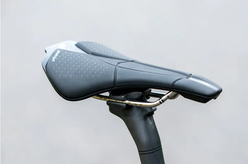 2024 Merida Scultura 9000 Carbon Performance Road Bike Gold -2