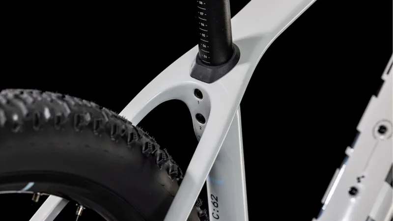 2025 Cube Reaction c:62 One Cotton White-5