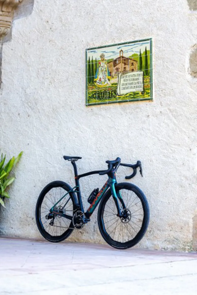 2027 Pinarello Dogma X SRAM Red AXS Road Bike Aqua Veil-4