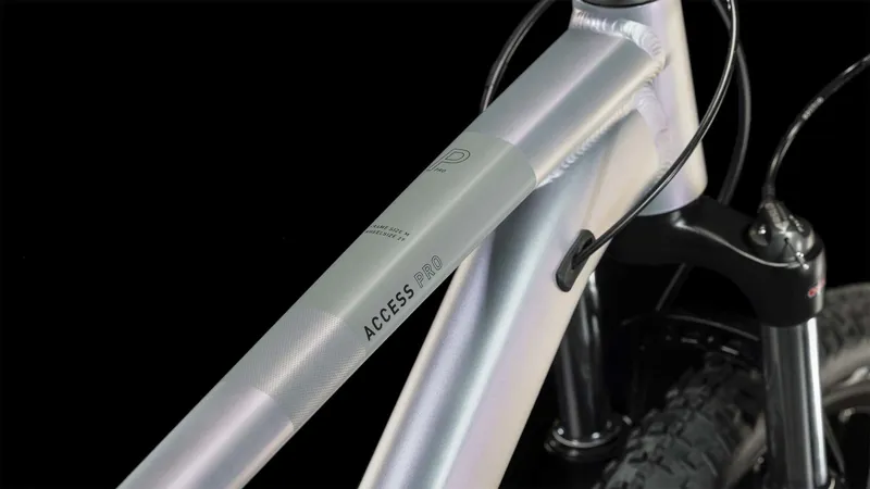 Cube Access WS Pro Hardtail Mountain Bike in Galactic and Black-4