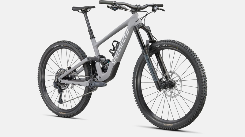 Specialized Enduro Comp Mountain Bike in Grey and White S4-6