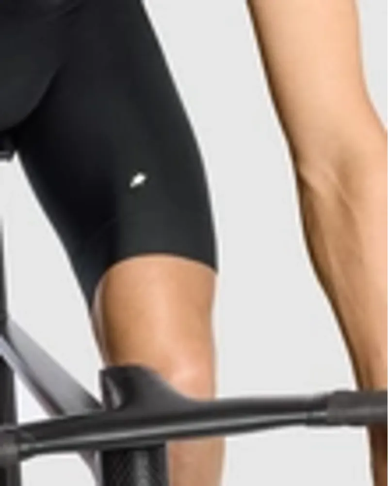 Assos Equipe R Spring Fall Mens Bib Shorts S11 in black -6