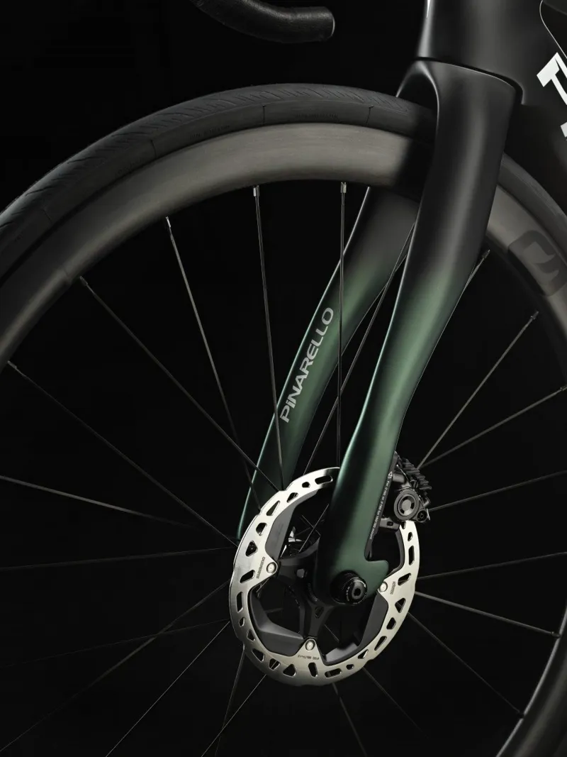 2024 Pinarello F7 Disc Carbon Road Bike Ultegra Di2 Furious Black -3