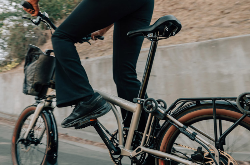 Brompton G Line Electric Folding Bike Traildust White Medium-5