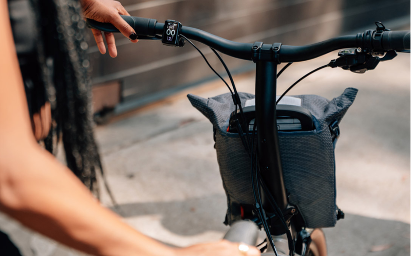 Brompton G Line Electric Folding Bike Traildust White Medium-6