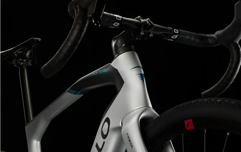 Pinarello Nytro E5 Gravel Bike SRAM Rival AXS Saturn Silver-2
