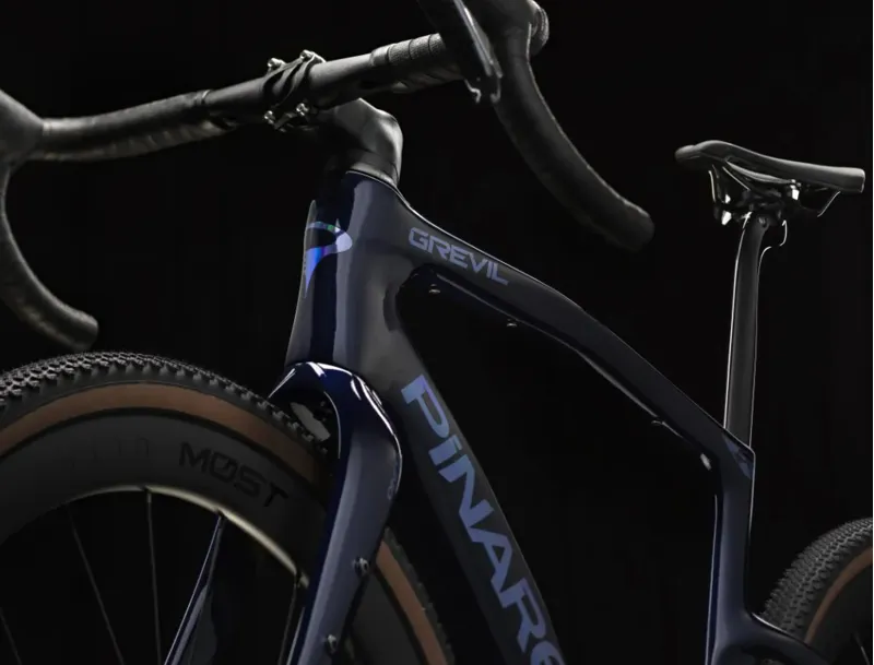2027 Pinarello Grevil F5 SRAM RIVAL XPLR AXS Lapland Sky-3