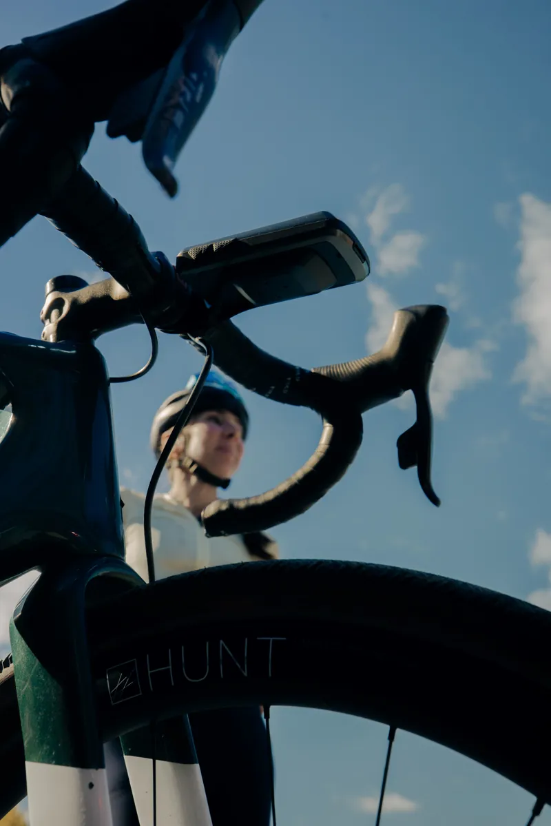 Wahoo ELEMNT ACE GPS Cycling Computer-8