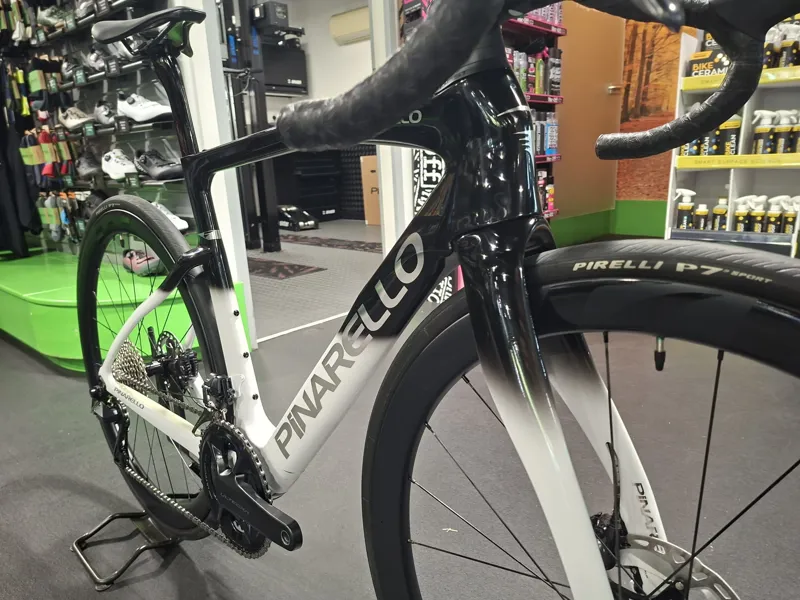 2025 Pinarello F7 Disc Ultegra Di2 Lunar White  EX DEMO-5