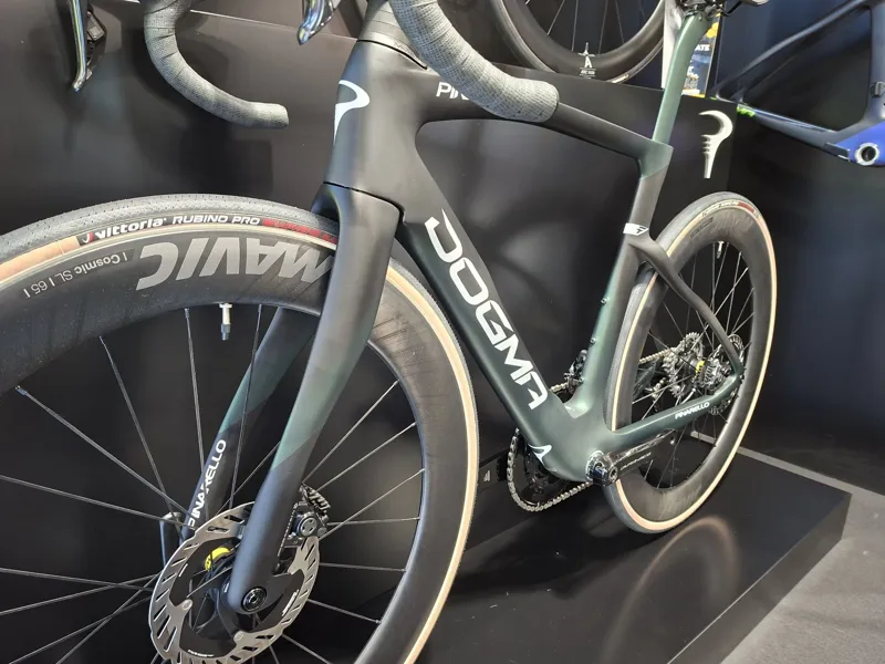 Pinarello Dogma F Disc Dura Ace Di2 Custom Build Sonic Green 54-2