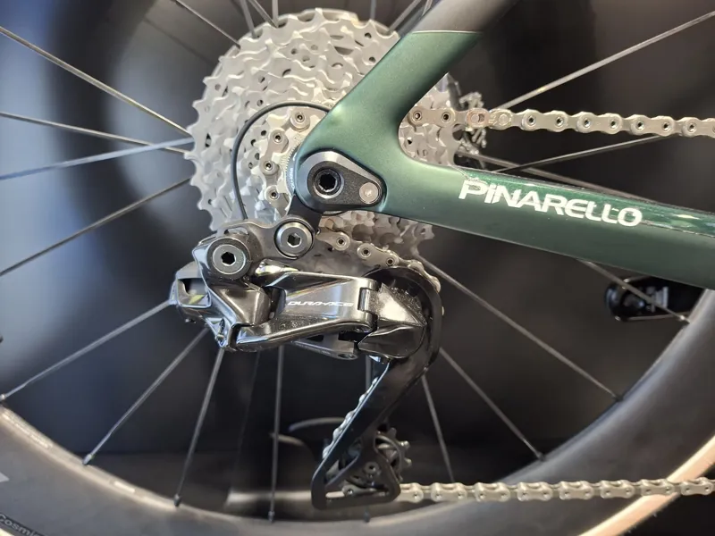 Pinarello Dogma F Disc Dura Ace Di2 Custom Build Sonic Green 54-7