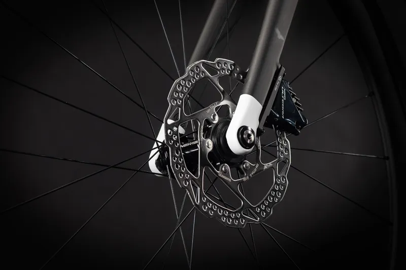 2021 Cube Agree C:62 Race Carbon Road Bike in Black and White-2