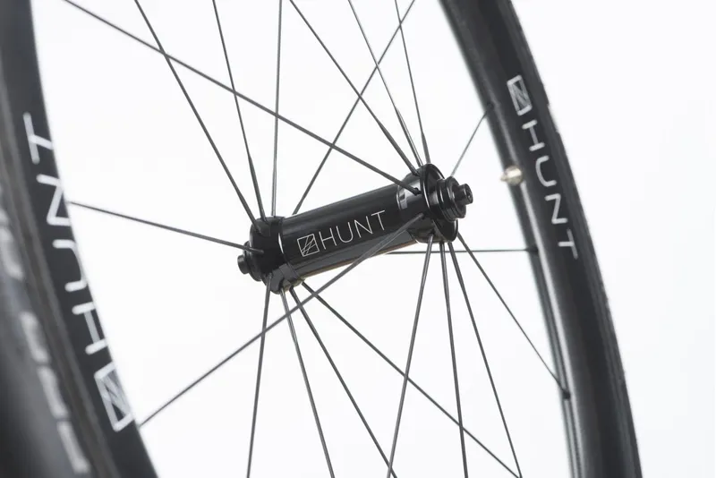 Hunt 36/50 Carbon Aero Wide Road Wheelset-3