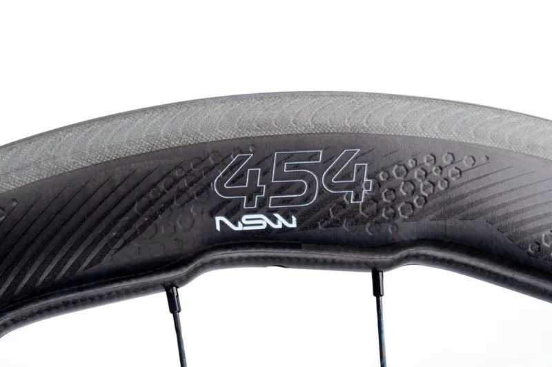 Zipp 454 NSW Carbon Clincher Rear Shimano Black-2