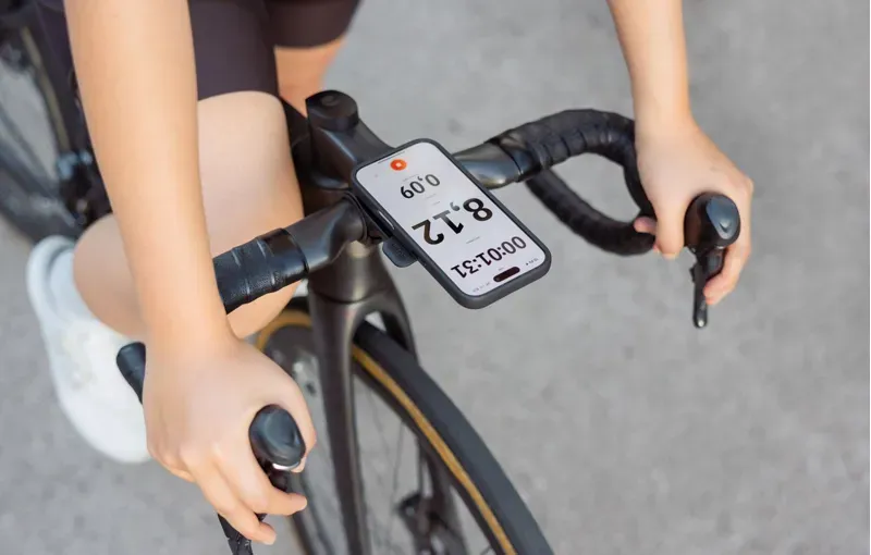 Quad Lock Mount Out Front Mount Pro V2 in Black-3