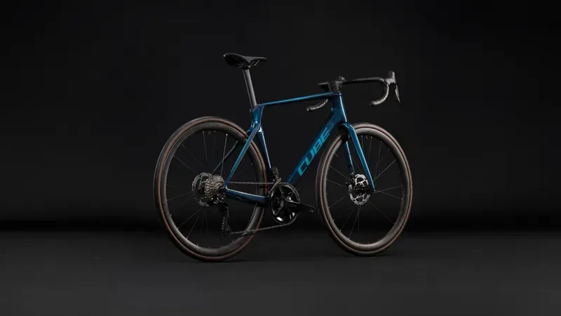 Cube Agree C:62 One Road Bike in Midnight Teal/Sea-2